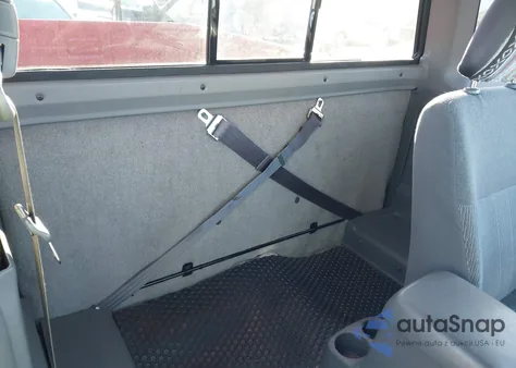 1999 Nissan Frontier King Cab Xe/King Cab Se from USA, damaged, VIN 1N6ED26Y9XC316909